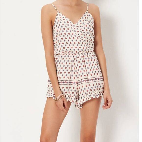 Tularosa Amelia Romper In Polkadot Scarf Satin - Picture 11 of 11